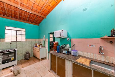 Casa à venda com 360m², 3 quartos e 4 vagasCozinha