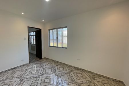 Casa para alugar com 51m², 1 quarto e 2 vagas Casa para alugar com 51m², 1 quarto e 2 vagasSala