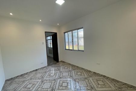Casa para alugar com 51m², 1 quarto e 2 vagas Casa para alugar com 51m², 1 quarto e 2 vagasSala