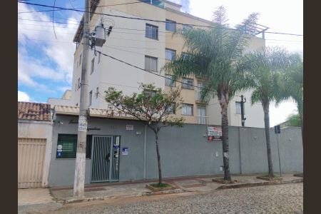 Apartamento à venda com 60m², 2 quartos e 1 vaga Apartamento à venda com 60m², 2 quartos e 1 vagaFachada / Plaquinha Instalada