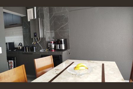 Apartamento à venda com 62m², 2 quartos e 1 vagaSala de jantar