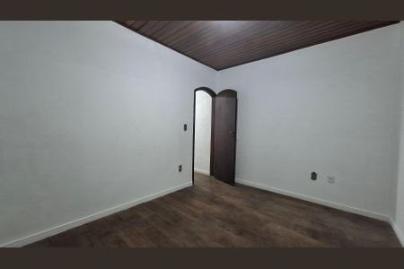 Casa para alugar com 180m², 3 quartos e 2 vagasQuarto 2