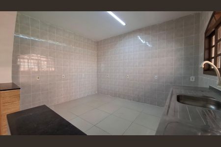 Casa para alugar com 180m², 3 quartos e 2 vagasCozinha