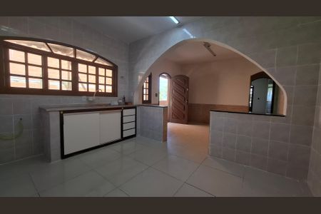 Casa para alugar com 180m², 3 quartos e 2 vagasCozinha