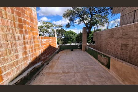 Casa para alugar com 180m², 3 quartos e 2 vagasQuintal