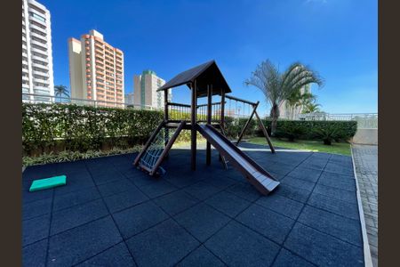 Apartamento à venda com 89m², 2 quartos e 2 vagasÁrea comum - Playground