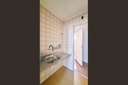 Apartamento à venda com 44m², 1 quarto e sem vaga Apartamento à venda com 44m², 1 quarto e sem vagaCozinha