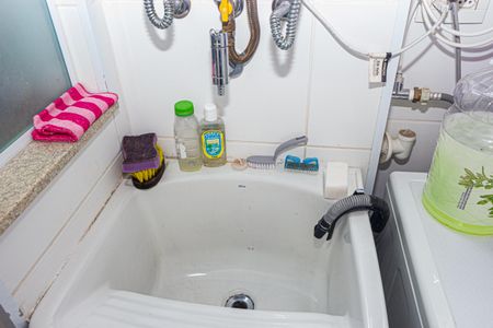 Apartamento à venda com 61m², 2 quartos e 1 vagaCozinha e Área de Serviço