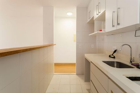 Apartamento à venda com 57m², 2 quartos e 1 vaga Apartamento à venda com 57m², 2 quartos e 1 vagaCozinha