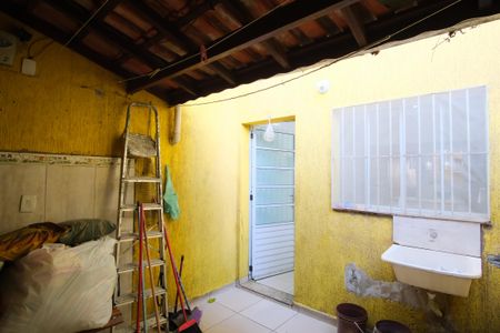 Casa à venda com 240m², 3 quartos e 2 vagasÁrea de Serviço