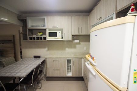 Apartamento à venda com 90m², 3 quartos e 2 vagasCozinha