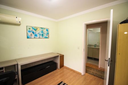 Apartamento à venda com 90m², 3 quartos e 2 vagasQuarto 3
