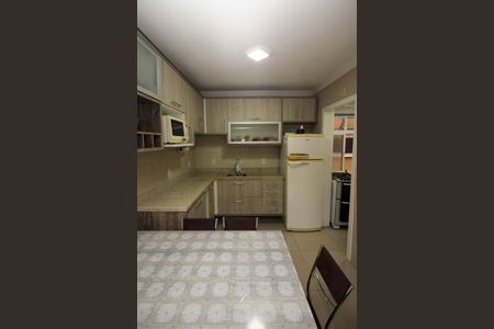 Apartamento à venda com 90m², 3 quartos e 2 vagasCozinha