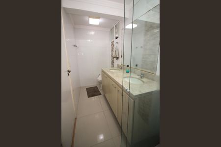 Apartamento à venda com 90m², 3 quartos e 2 vagasBanheiro Social