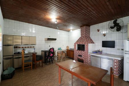 Casa à venda com 750m², 3 quartos e 9 vagasChurrasqueira