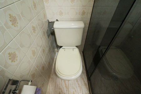 Casa à venda com 750m², 3 quartos e 9 vagasBanheiro Social 1