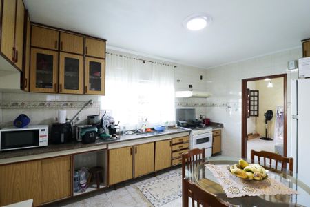 Casa à venda com 750m², 3 quartos e 9 vagasCozinha