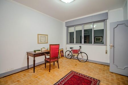 Apartamento à venda com 270m², 4 quartos e 1 vaga Apartamento à venda com 270m², 4 quartos e 1 vagaQuarto 2