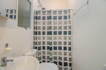 Apartamento à venda com 270m², 4 quartos e 1 vaga Apartamento à venda com 270m², 4 quartos e 1 vagaBanheiro da Suíte 1