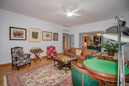 Apartamento à venda com 270m², 4 quartos e 1 vaga Apartamento à venda com 270m², 4 quartos e 1 vagaSala