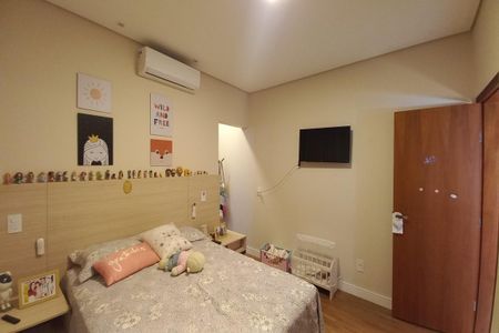 Casa de condomínio à venda com 271m², 3 quartos e 4 vagasSuíte 3