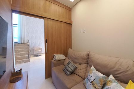 Casa de condomínio à venda com 271m², 3 quartos e 4 vagasSala de TV