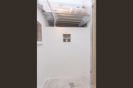 Casa à venda com 340m², 2 quartos e 15 vagas Casa à venda com 340m², 2 quartos e 15 vagasÁrea de Luz