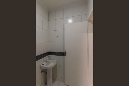 Casa à venda com 340m², 2 quartos e 15 vagas Casa à venda com 340m², 2 quartos e 15 vagasBanheiro