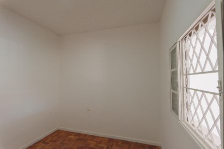 Casa à venda com 340m², 2 quartos e 15 vagas Casa à venda com 340m², 2 quartos e 15 vagasQuarto 1