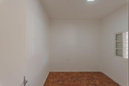 Casa à venda com 340m², 2 quartos e 15 vagas Casa à venda com 340m², 2 quartos e 15 vagasQuarto 1