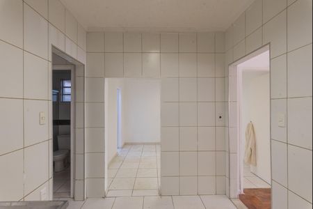 Casa à venda com 340m², 2 quartos e 15 vagas Casa à venda com 340m², 2 quartos e 15 vagasCozinha