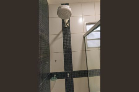 Casa à venda com 340m², 2 quartos e 15 vagas Casa à venda com 340m², 2 quartos e 15 vagasBanheiro