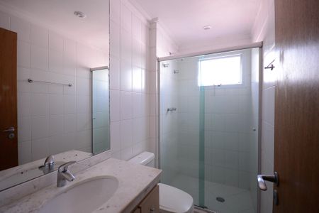 Apartamento à venda com 125m², 3 quartos e 3 vagasBanheiro da Suíte 1