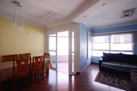 Apartamento à venda com 125m², 3 quartos e 3 vagasSala