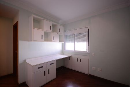 Apartamento à venda com 125m², 3 quartos e 3 vagasSuíte 1