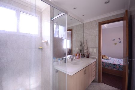 Apartamento à venda com 125m², 3 quartos e 3 vagasBanheiro da Suíte 3