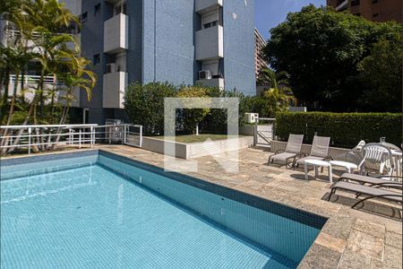 Apartamento à venda com 125m², 3 quartos e 3 vagasÁrea comum - Piscina