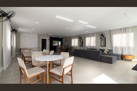 Apartamento para alugar com 44m², 2 quartos e sem vagaÁrea comum - Salão de festas