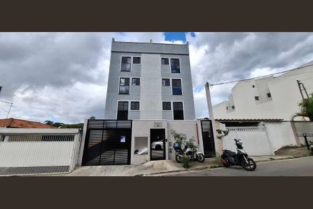 Apartamento para alugar com 45m², 2 quartos e 1 vagaFachada