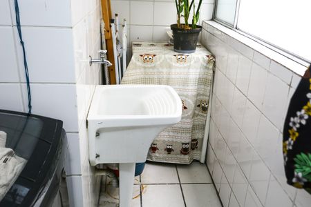 Apartamento à venda com 84m², 3 quartos e 1 vagaÁrea de Serviço