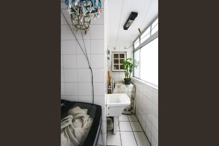 Apartamento à venda com 84m², 3 quartos e 1 vagaÁrea de Serviço