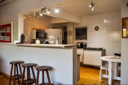 Apartamento à venda com 108m², 3 quartos e 1 vaga Apartamento à venda com 108m², 3 quartos e 1 vagaCozinha