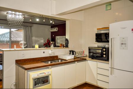 Apartamento à venda com 108m², 3 quartos e 1 vaga Apartamento à venda com 108m², 3 quartos e 1 vagaCozinha