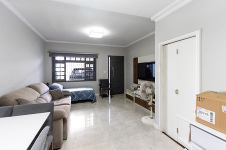 Casa à venda com 127m², 2 quartos e 1 vaga Casa à venda com 127m², 2 quartos e 1 vagaSala