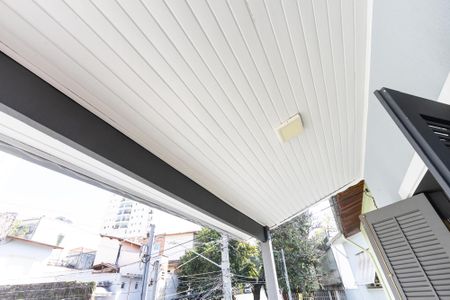 Casa à venda com 127m², 2 quartos e 1 vaga Casa à venda com 127m², 2 quartos e 1 vagaQuarto 1 - Varanda