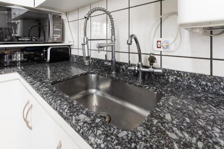 Casa à venda com 127m², 2 quartos e 1 vaga Casa à venda com 127m², 2 quartos e 1 vagaCozinha