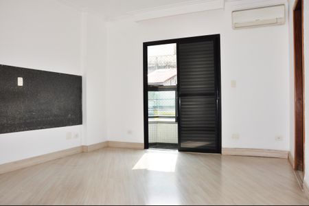 Apartamento para alugar com 179m², 5 quartos e 3 vagasSuíte 1