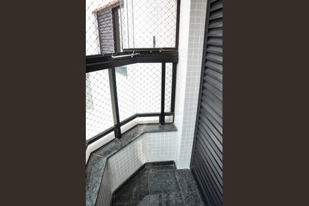 Apartamento para alugar com 179m², 5 quartos e 3 vagasDetalhe - Varanda do Closet