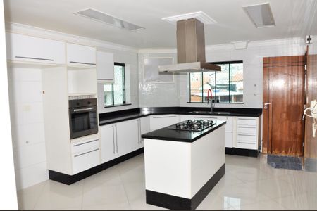 Apartamento para alugar com 179m², 5 quartos e 3 vagasCozinha