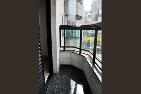 Apartamento para alugar com 179m², 5 quartos e 3 vagasVaranda Suíte 2